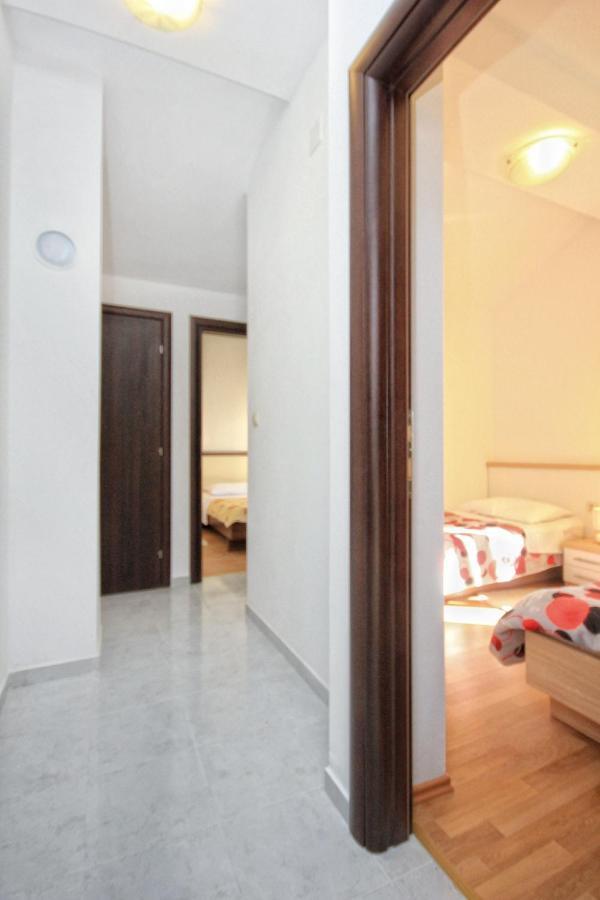 Apartment Vlasici 9324C Kültér fotó